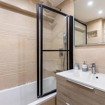 Guestready - Charm And Comfort Near Champs De Mars Lejlighed